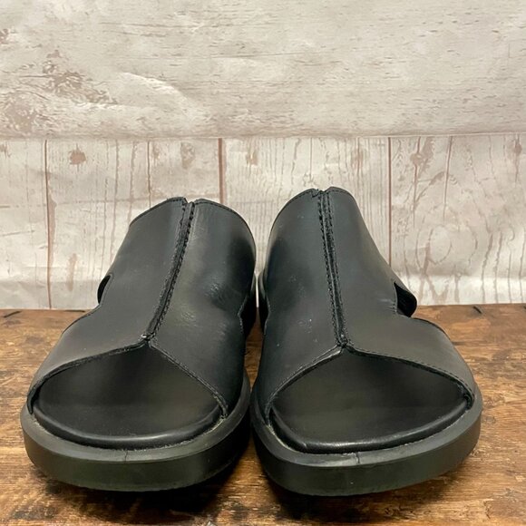 Ecco FlowT LX Slide Sandals - Picture 5 of 8